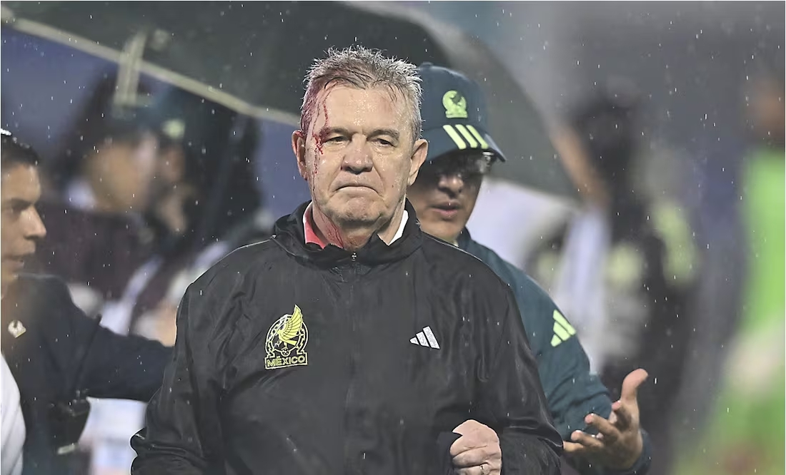 Esto dijo Javier Aguirre tras la agresión que sufrió en el México vs Honduras: No nos cag…